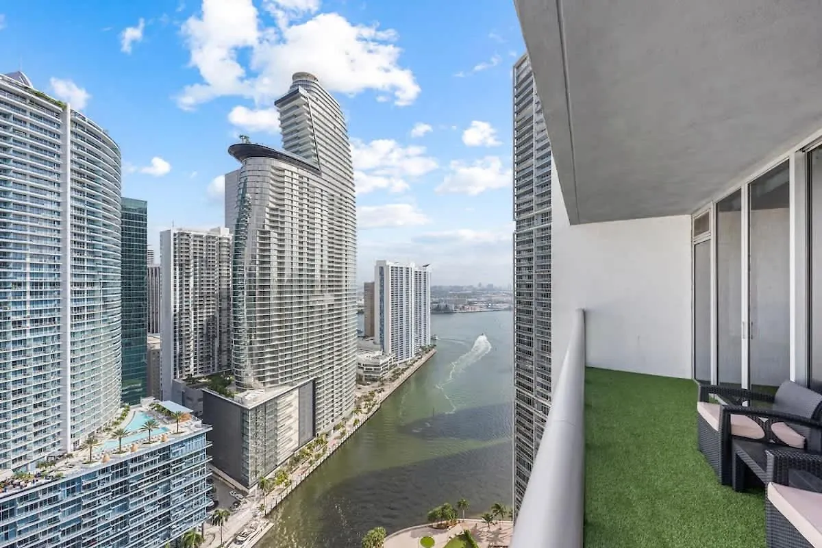 度假居 Penthouse Icon W Waterviews Balcony Brickell *