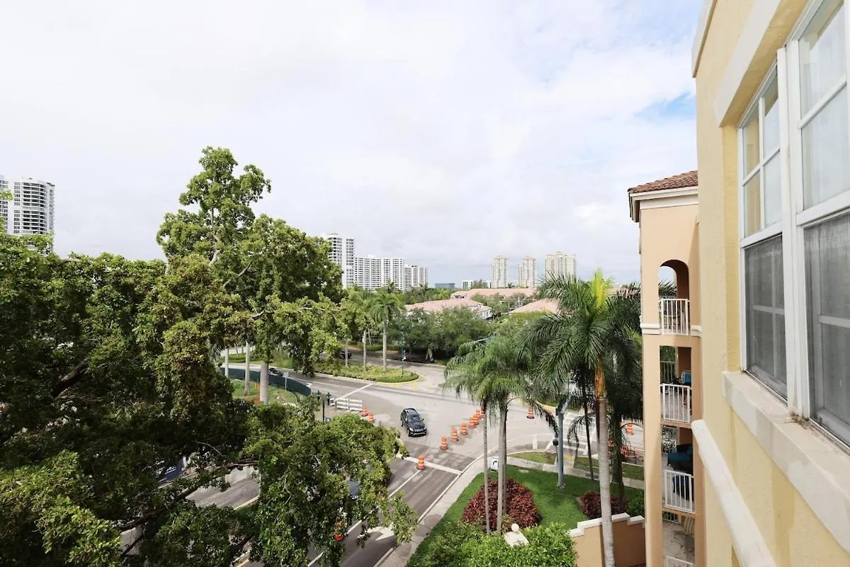 2 Bedrooms At Yacht Club Of Aventura 아파트 마이애미