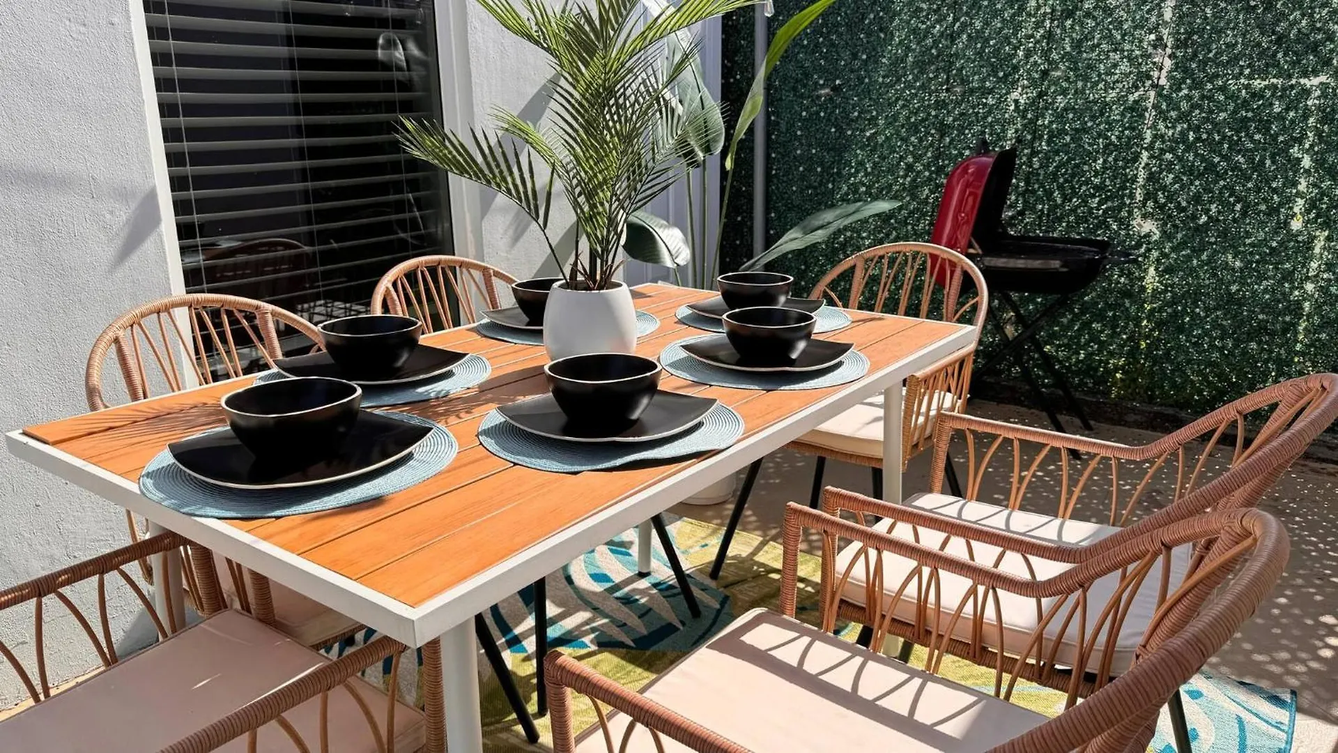 Walk To Coral Gables | Sleep 8| Free Package מיאמי