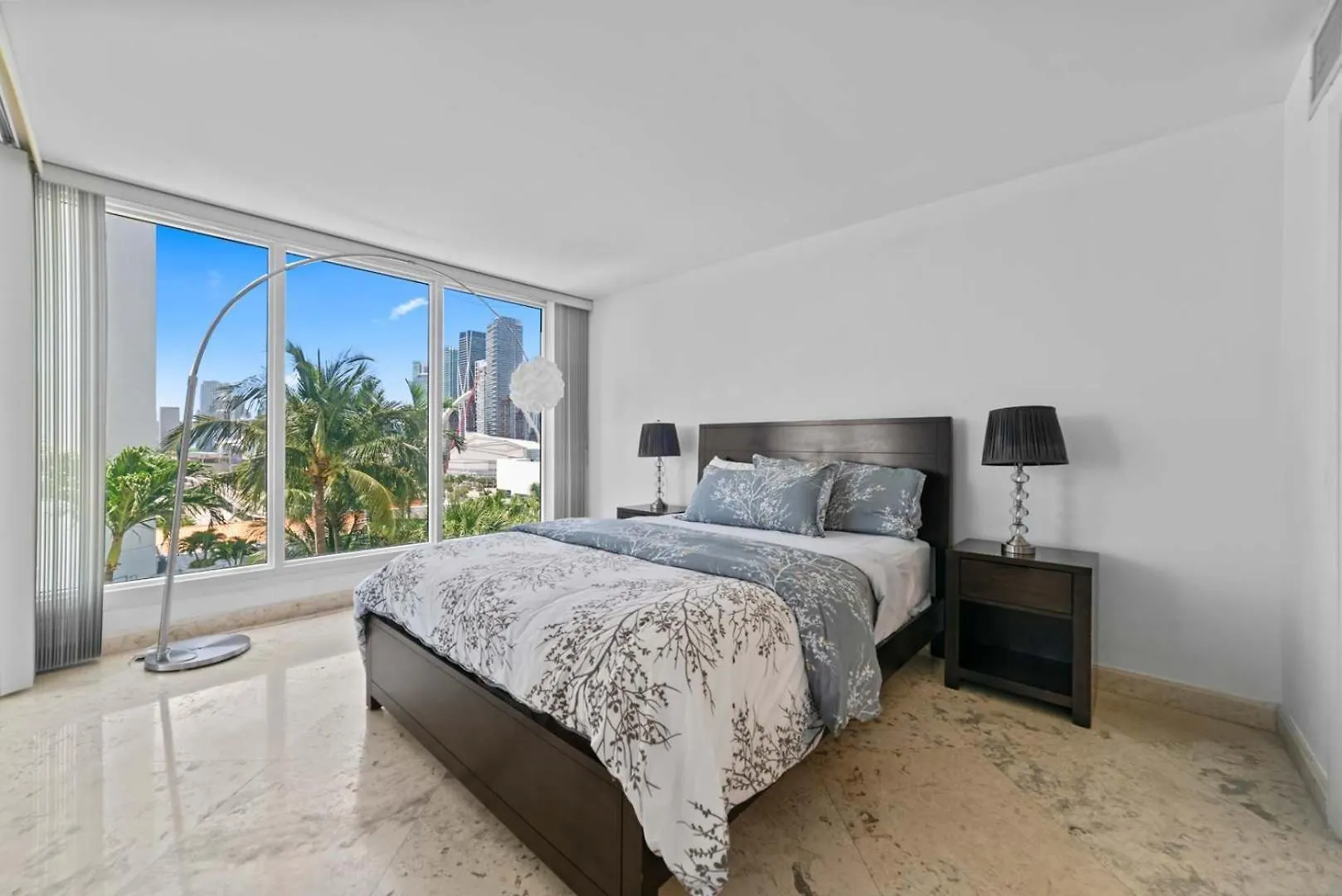 On The Pool - Retreat For 4 With Water Views & Resort-style Amenities Hébergement de vacances *