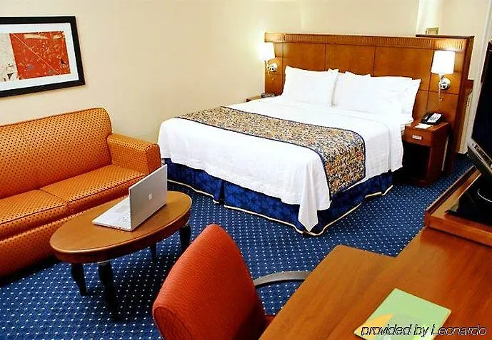 Courtyard By Marriott Miami At Dolphin Mall Sweetwater