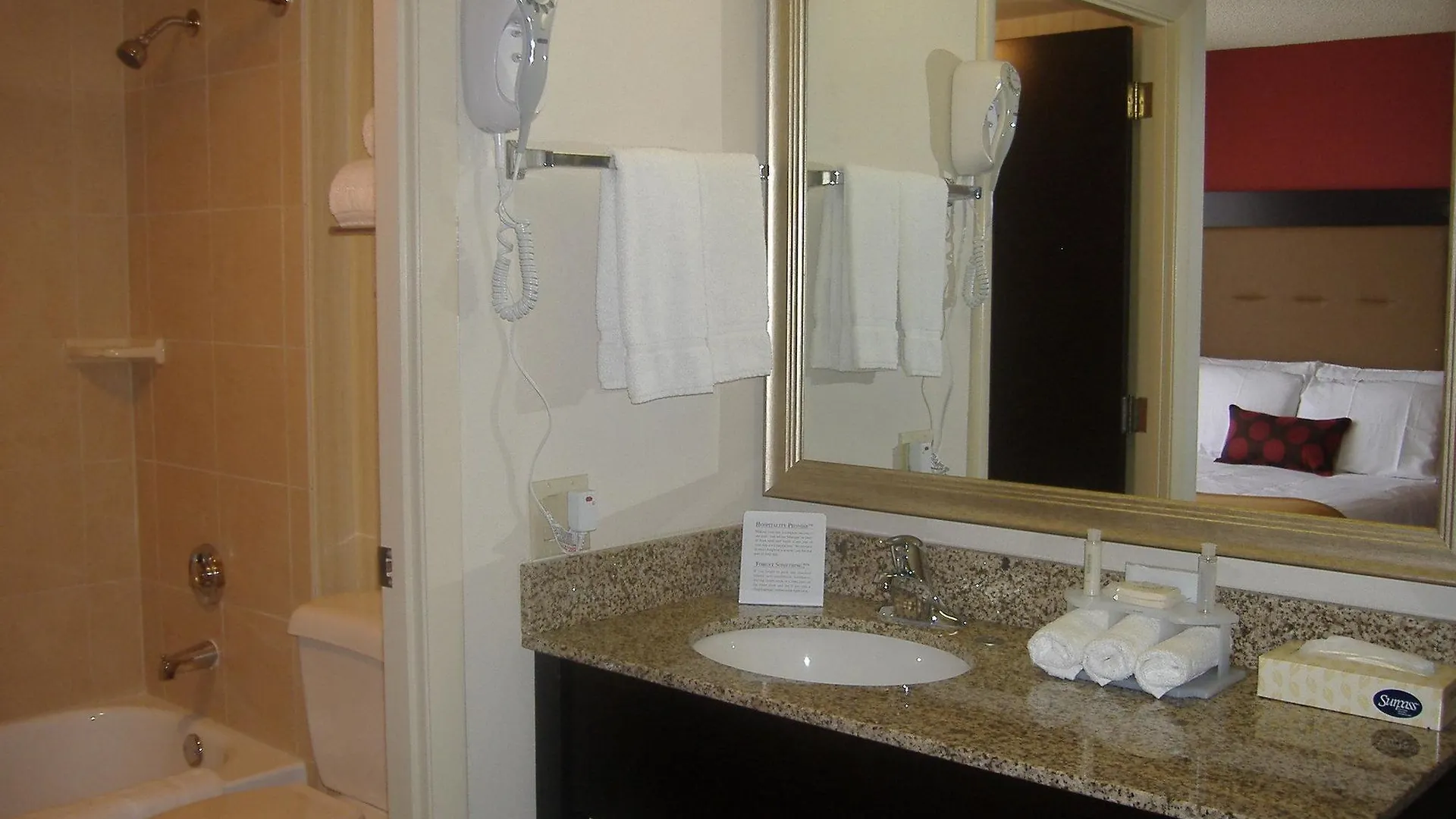 Express & East-miami By Ihg Kendall