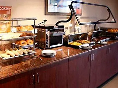 Hotel Courtyard By Marriott Miami At Dolphin Mall 3*