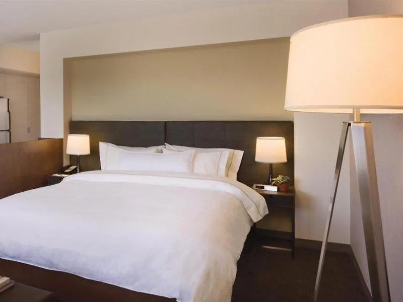 Hotel Element International Airport Miami