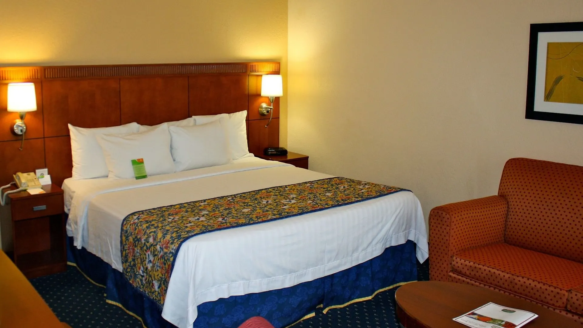 Hotel Courtyard Airport West Doral Miami