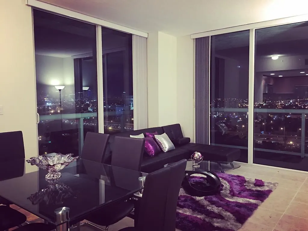Starlight Suites Apartment Miami