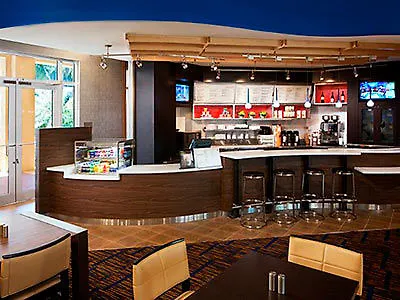 Courtyard Miami Dadeland 3*