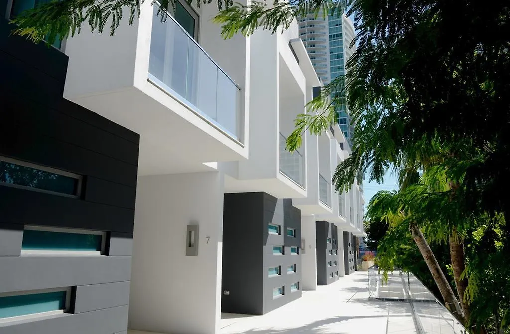 2110 Brickell Luxury Townhouses Holiday home *