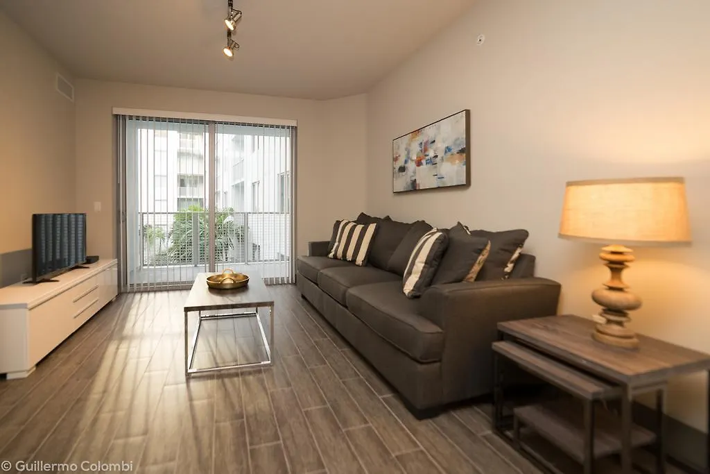 7440 Dadeland By Vacations *