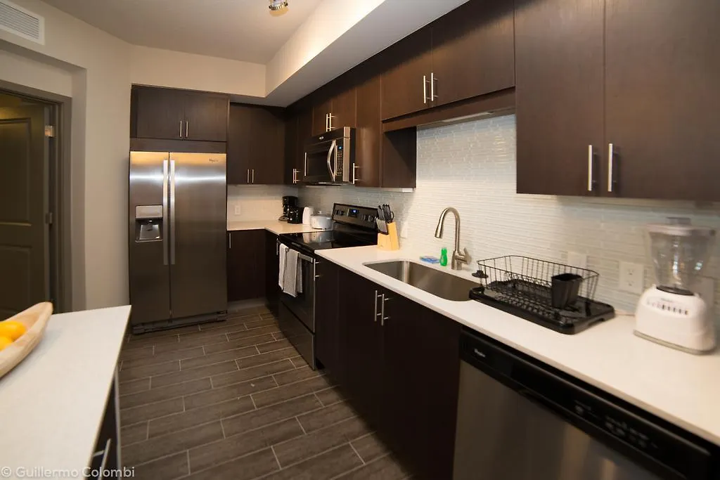 7440 Dadeland By Vacations * Miami