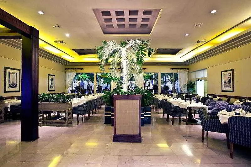Hotel Port Of Miami-downtown By Ihg 3*