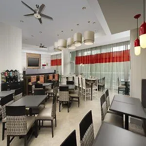 Hotel Homewood By Hilton Downtown/brickell Miami