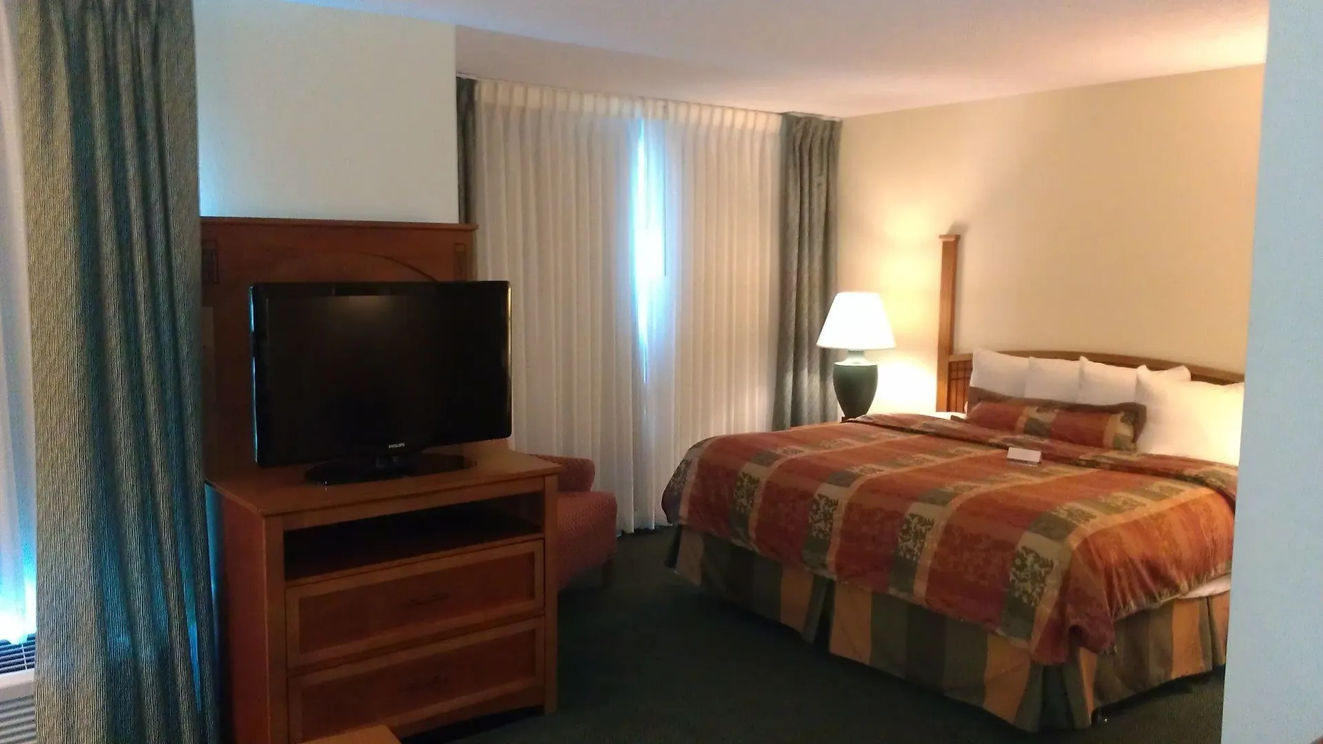 Staybridge Miami Area By Ihg