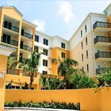 Hotel Courtyard Miami Dadeland 3*