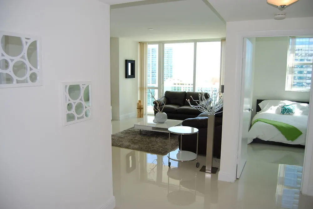 Churchill Brickell - One Broadway 4*