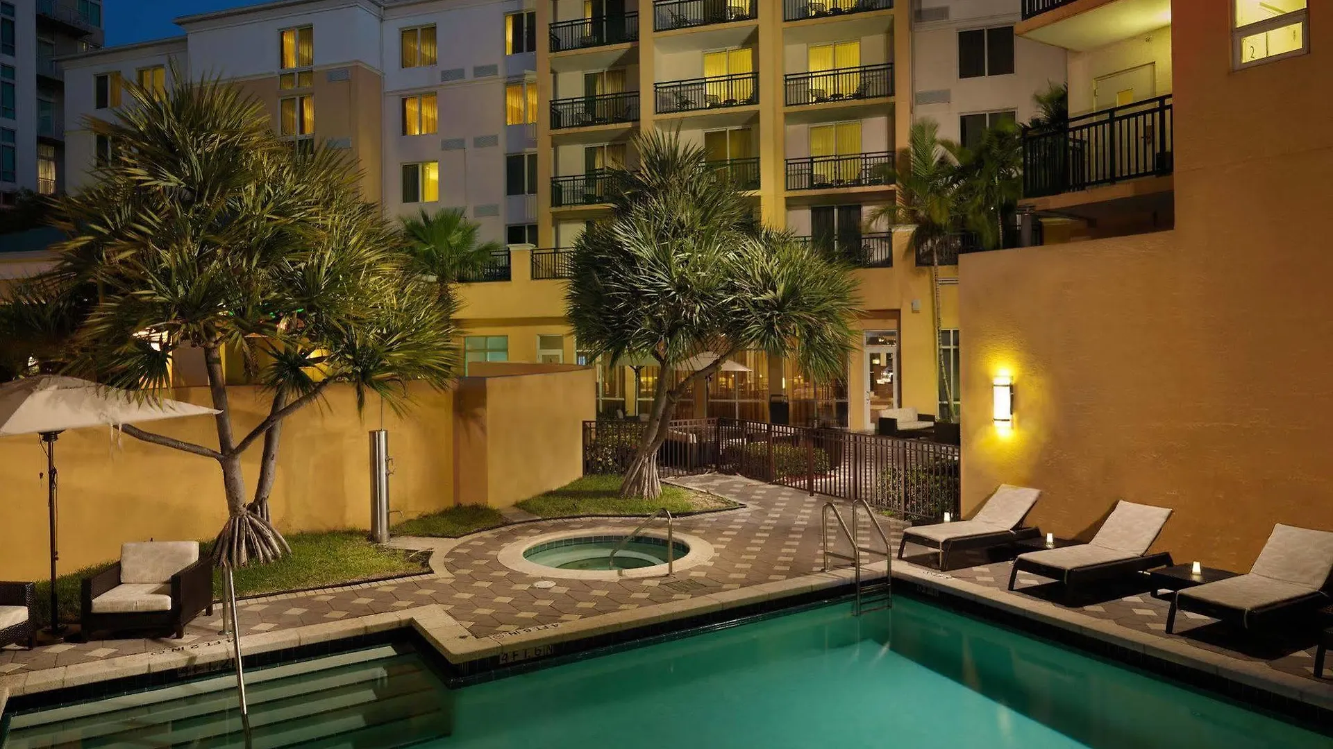 Courtyard Miami Dadeland