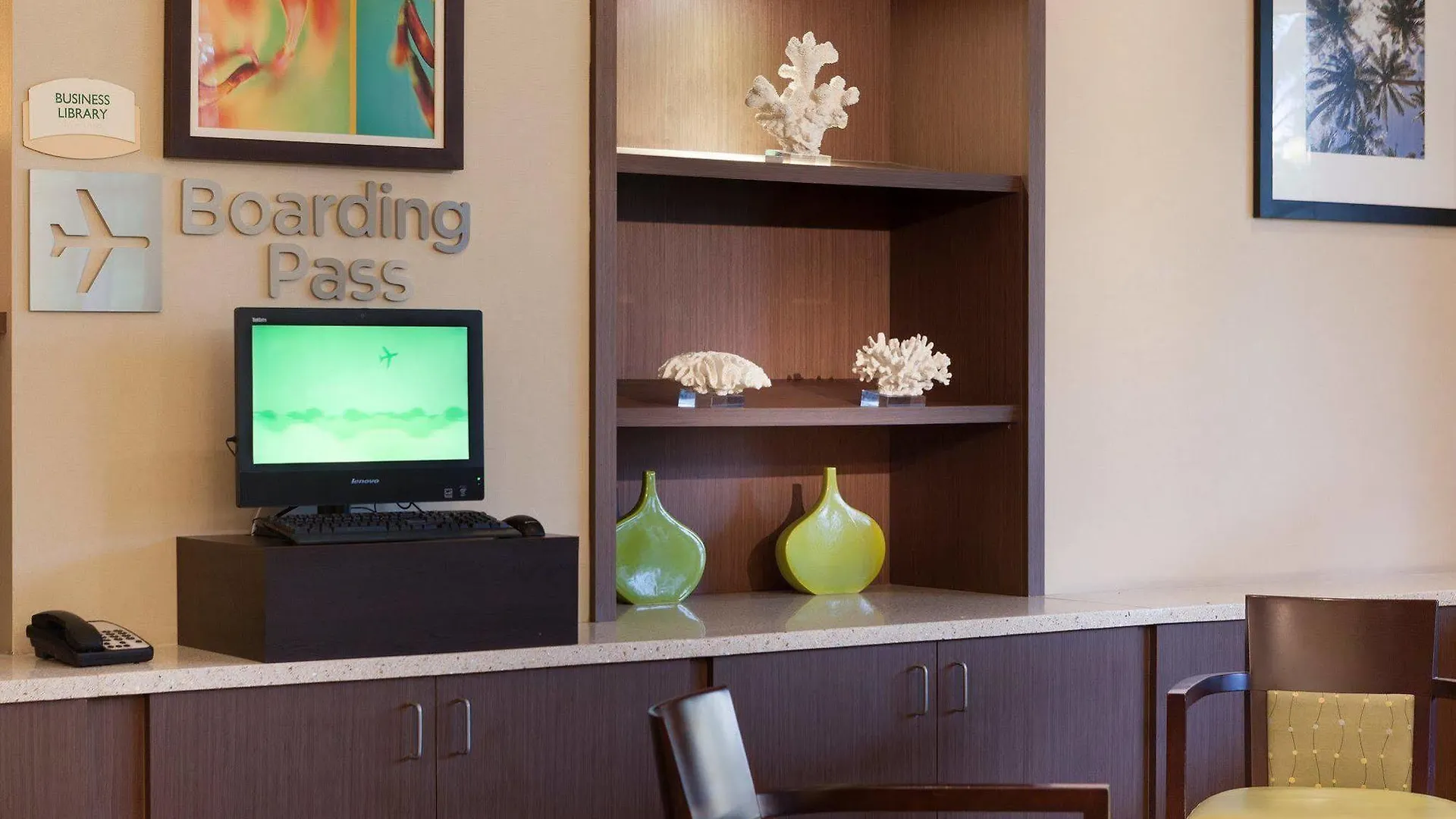 Courtyard By Marriott Airport Miami