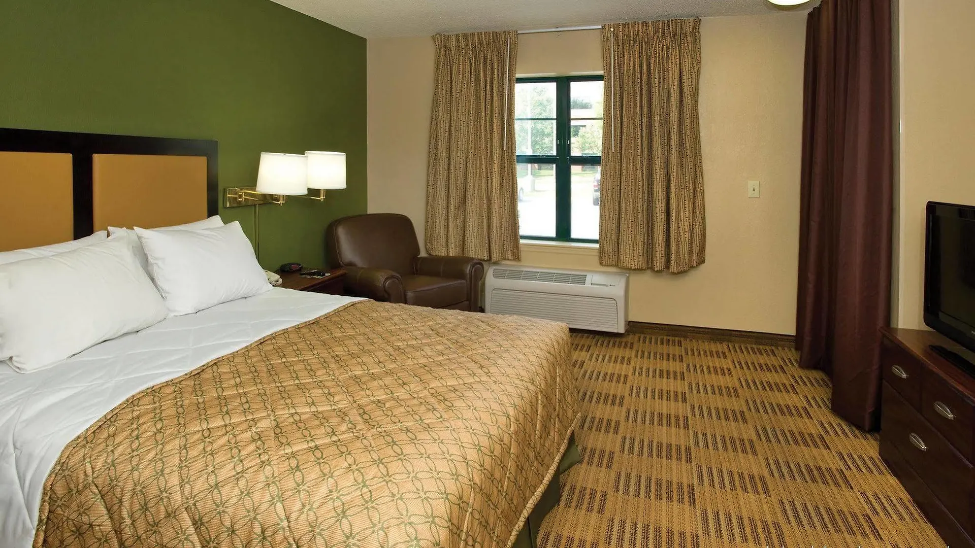 Extended America - - Airport - Blue Lagoon 2* Miami