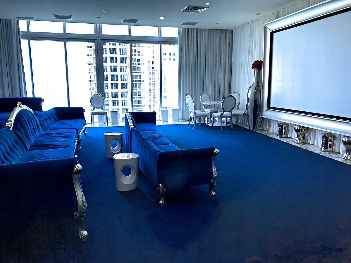Icon Residences By Sofla Vacations