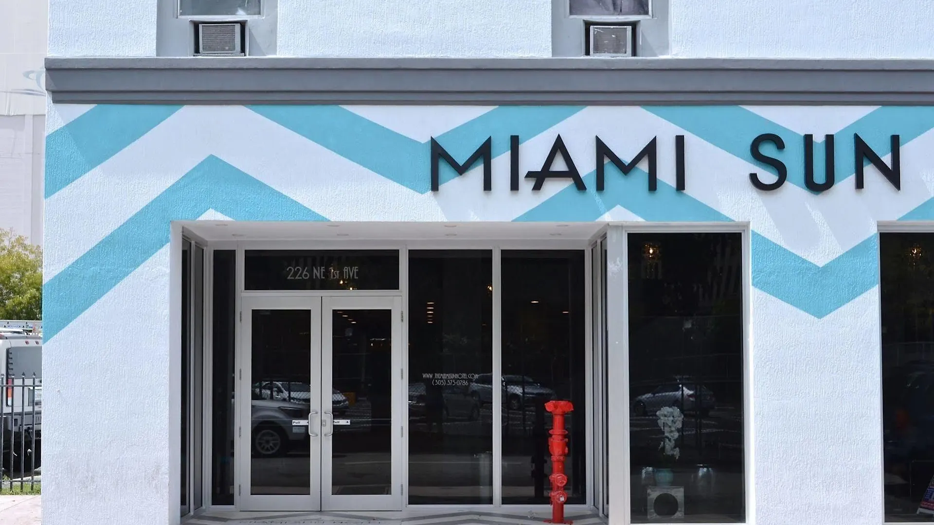 Sun - Downtown/port Of Hotel Miami