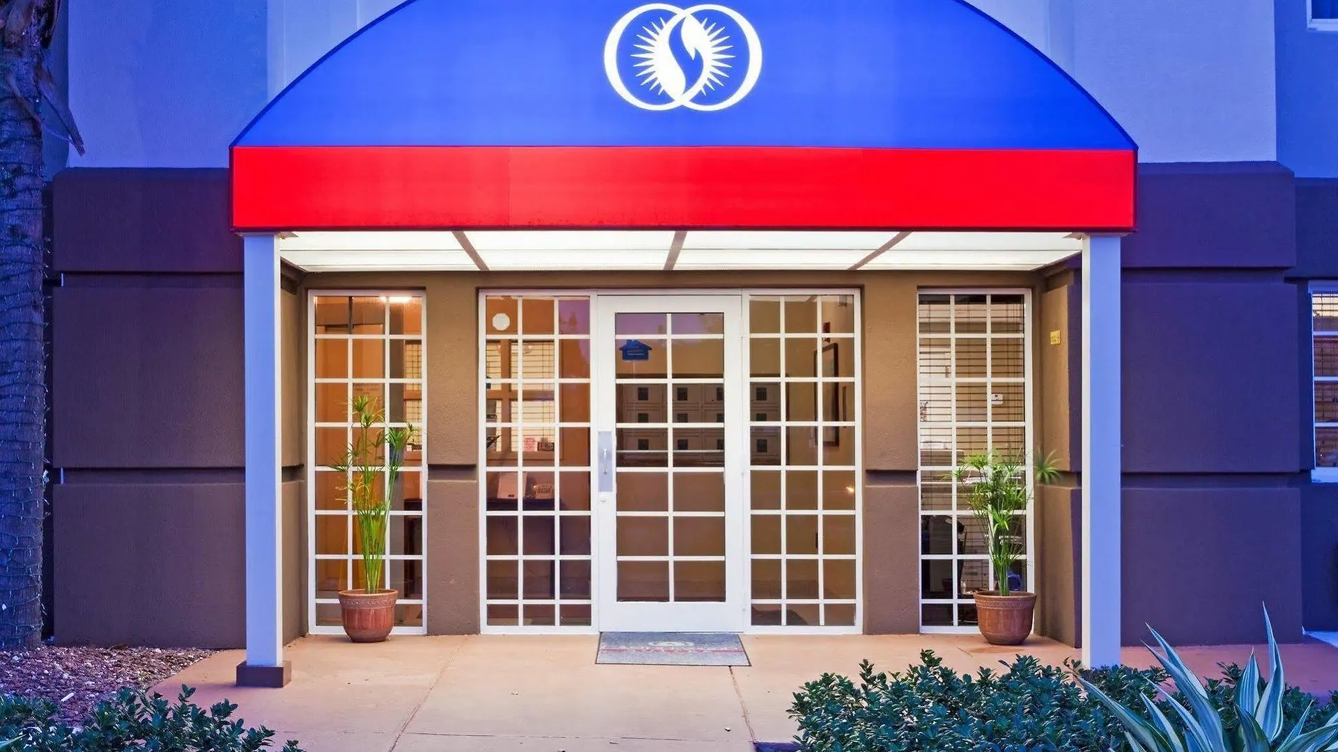 Sonesta Simply Miami Airport Doral