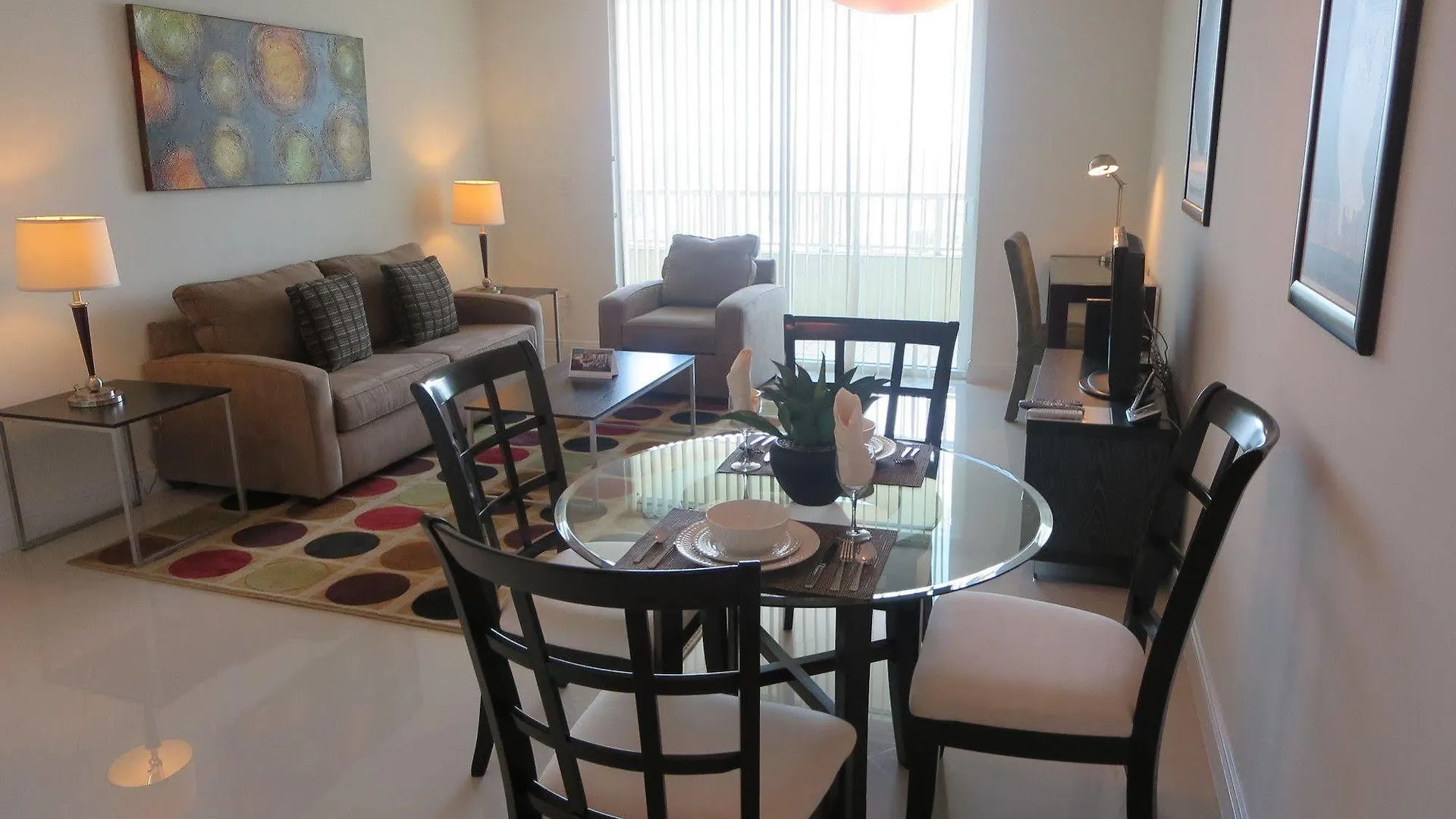 Churchill Brickell - One Broadway 4*