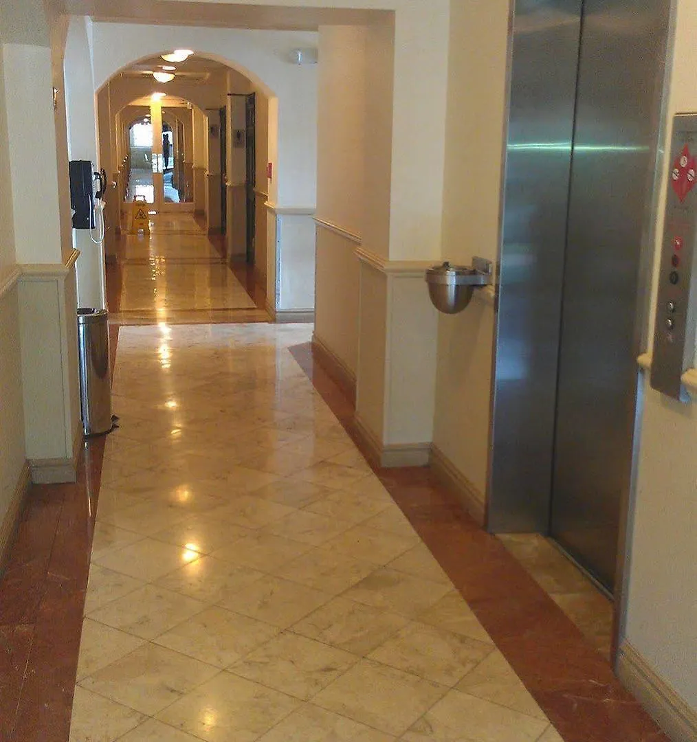 布罗城堡酒店 酒店 科勒尔盖布尔斯