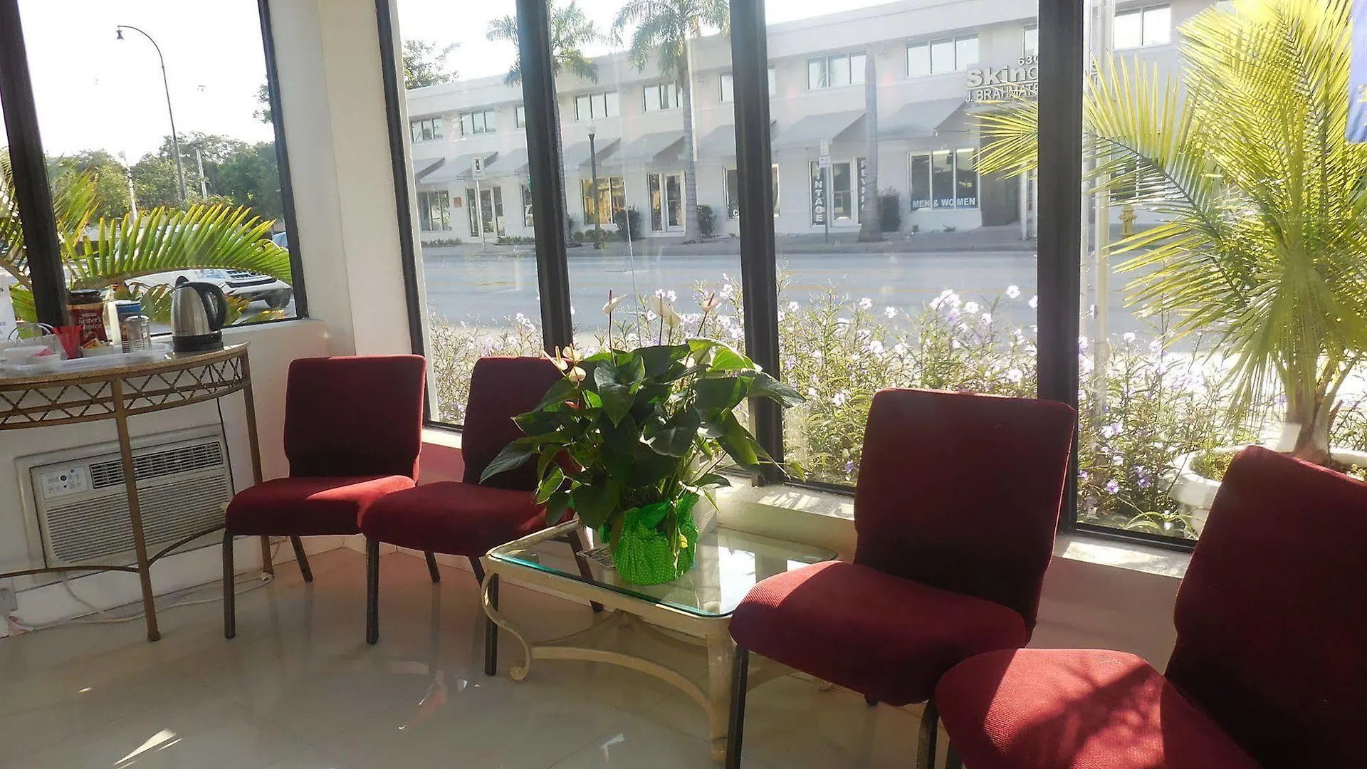 Shalimar Motel 3*