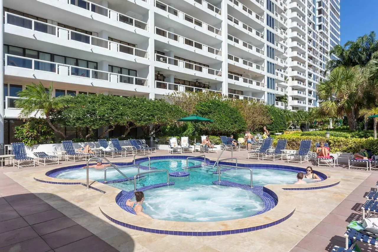 Apartment Spacious One Bedroom Centrally Located