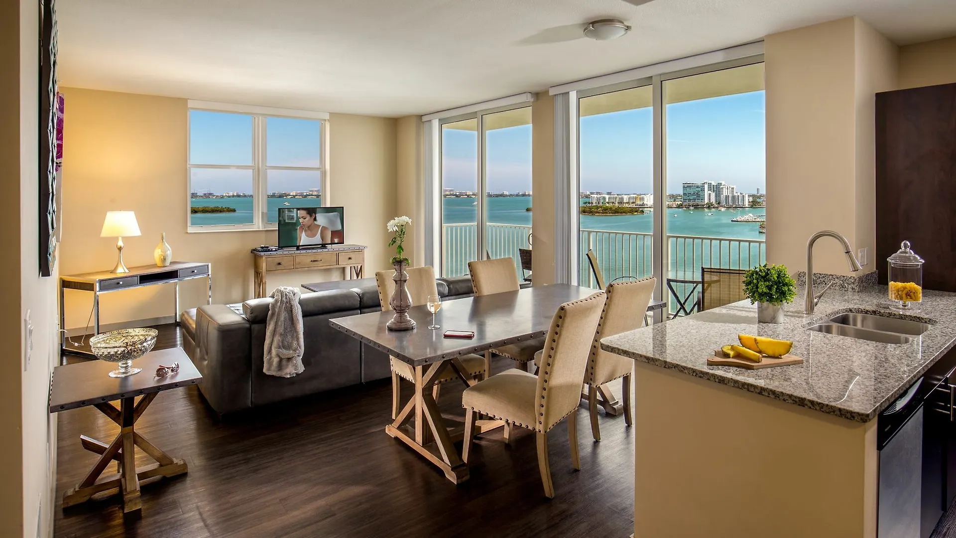 Shorecrest Bay Luxury Apartment Miami