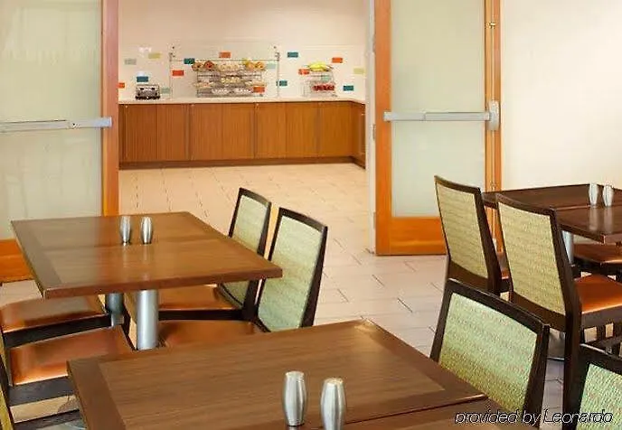 Springhill Downtown/medical Center 3*