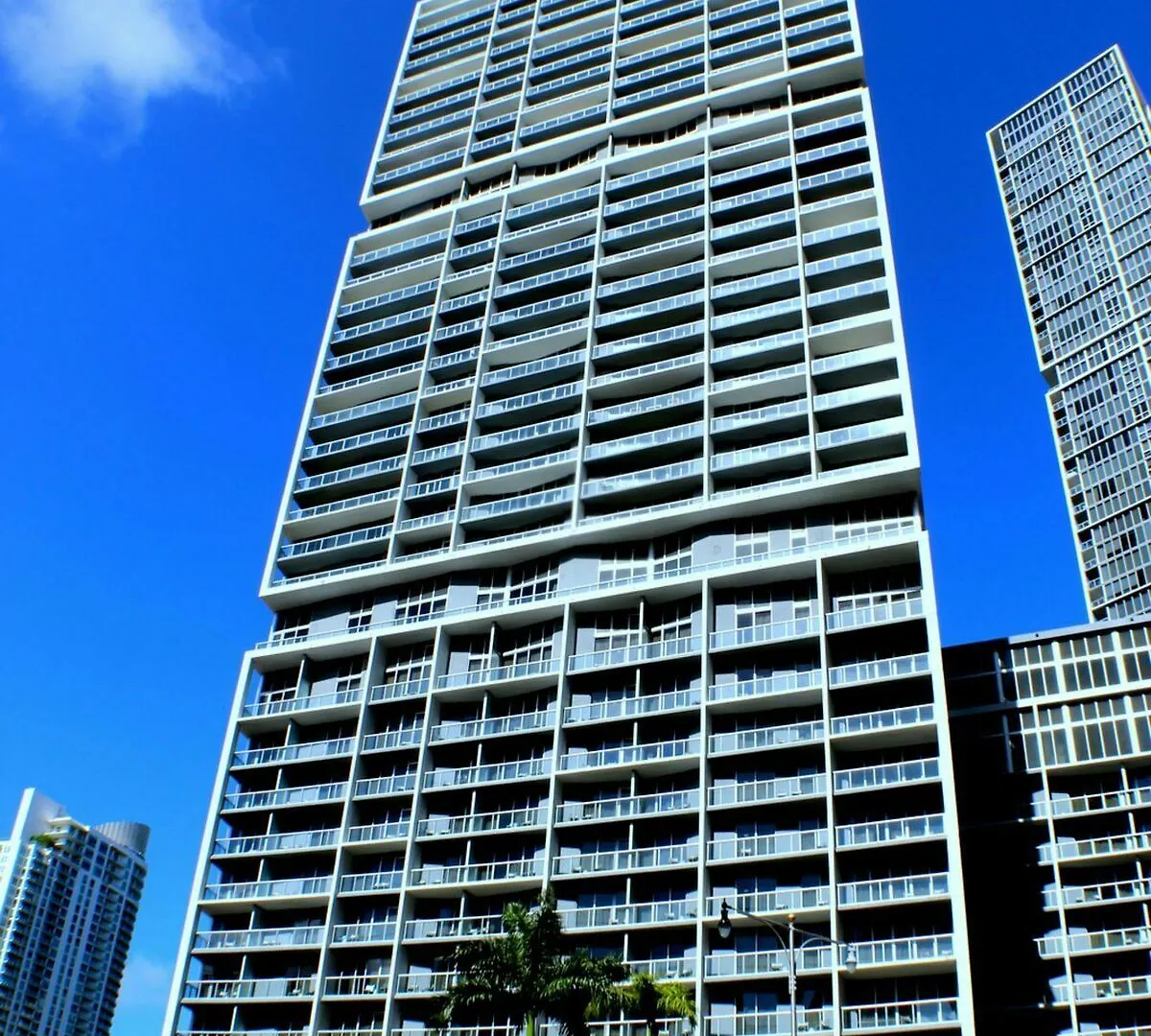 Brickell By 1sthomerent Apartment *