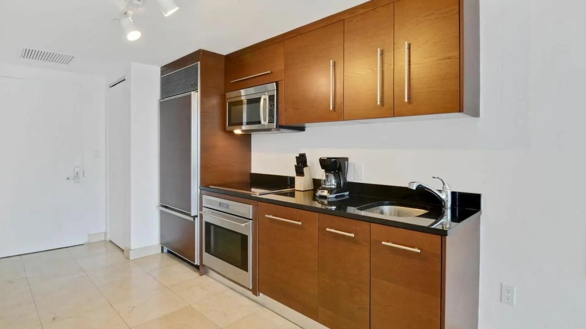 Hotel Posh In Brickell By Sonder