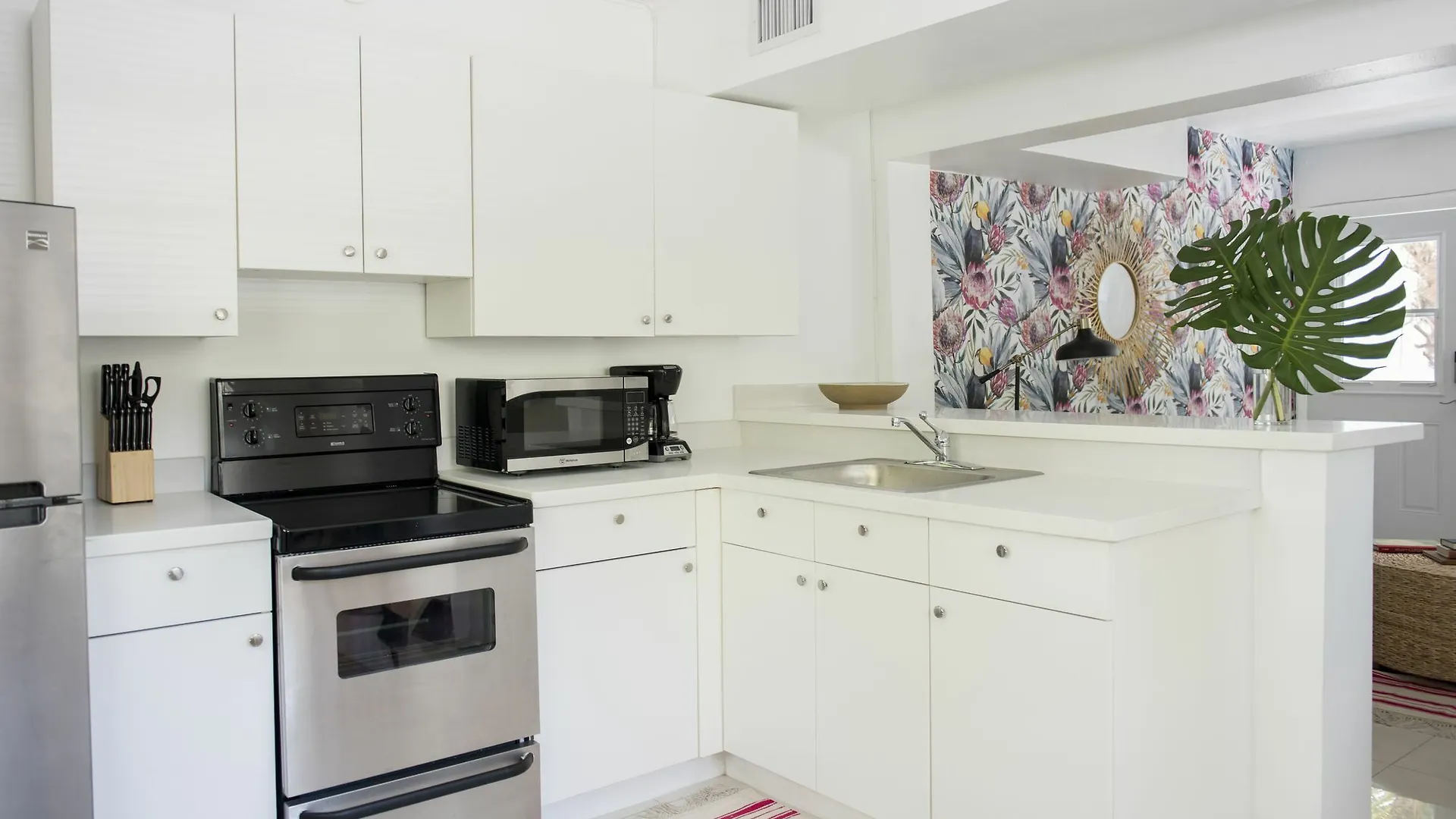 Vibrant 2br In River By Sonder Han/Misafirhane 3*