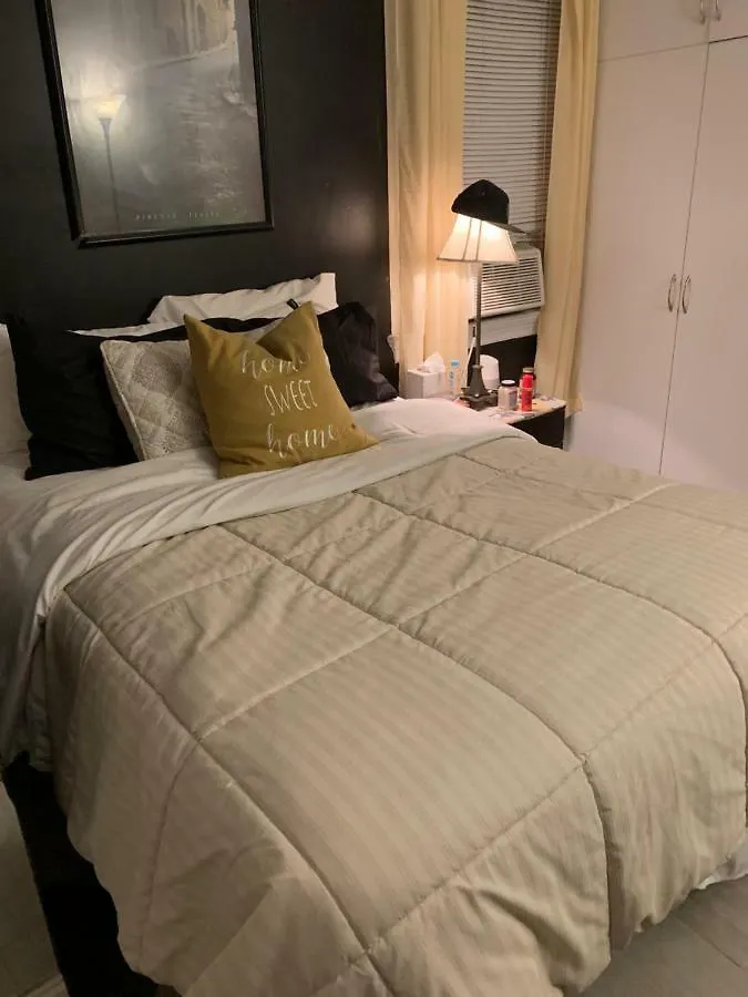 Apartment Design District Retreat