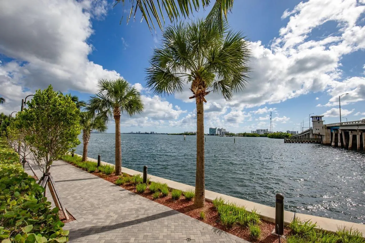 Shorecrest Bay Luxury Apartment Miami
