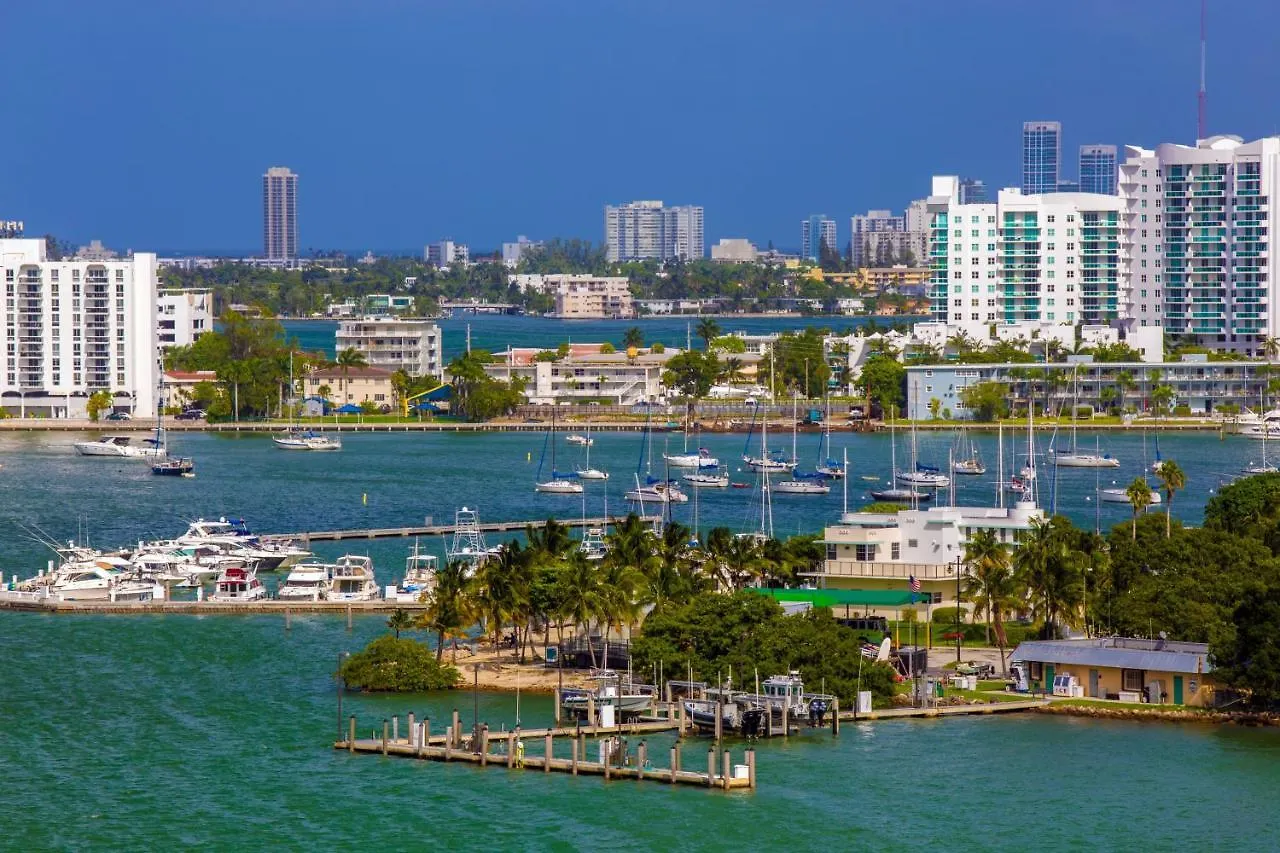 Shorecrest Bay Luxury Apartment Miami