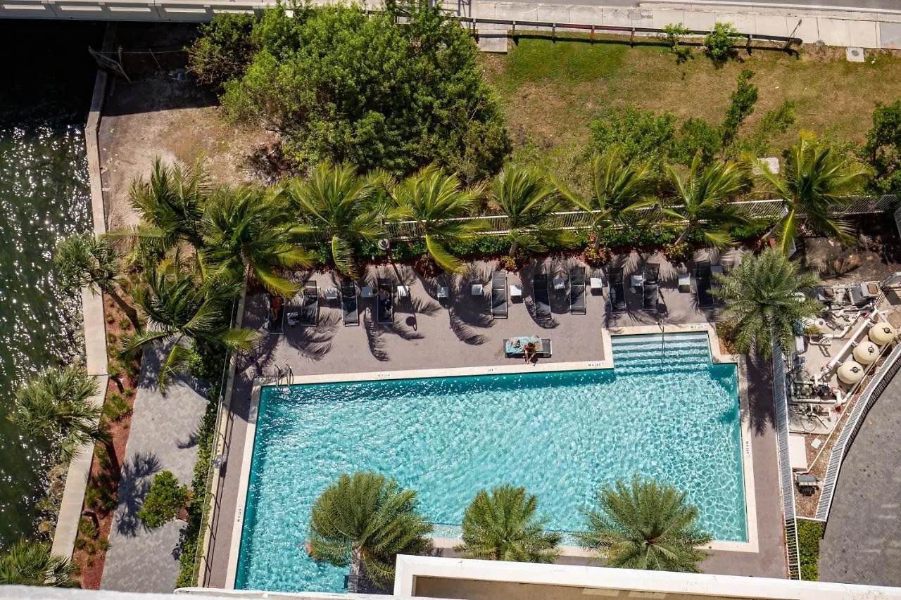 Apartment Shorecrest Bay Luxury