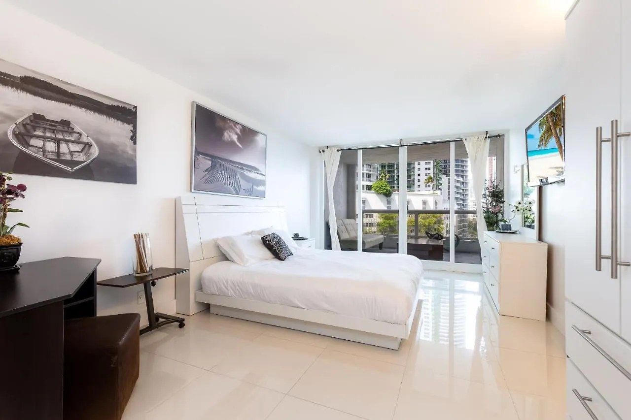 شقة Edgy And Modern On The Bay