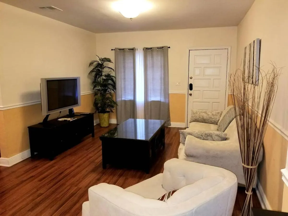 Self Check-in Suites Near Coral Gables
