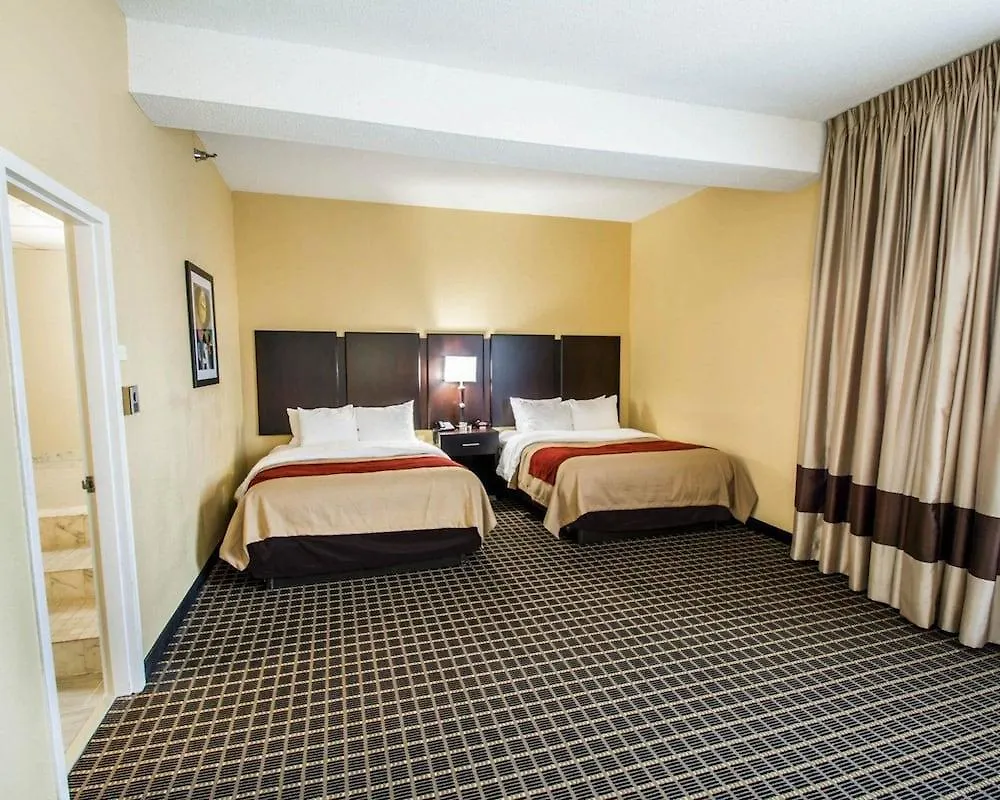 Clarion & Miami International Airport Hotel