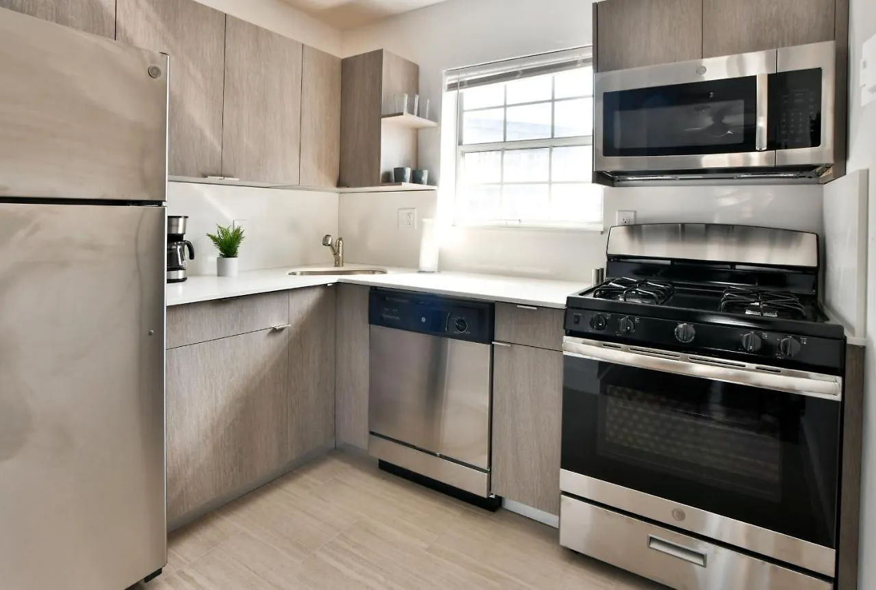 Broadwaysuites Downtown By Rocketstay * Miami