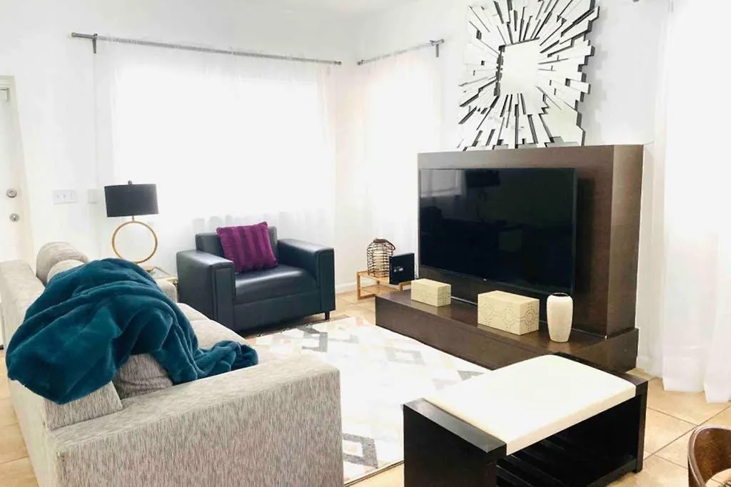 Xanadu Villas - 3 Bedroom House Or 2 Bedroom 度假居 迈阿密