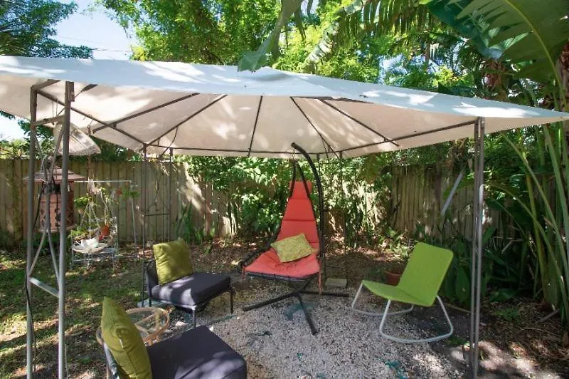 Σπίτι διακοπών Mid Town Hippie House By The Bay