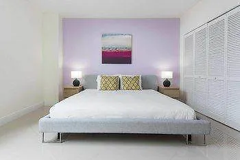Dharma Brickell At One Broadway Aparthotel 4*