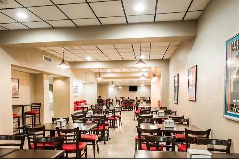 Hotel Clarion & Miami International Airport